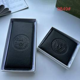 Picture of Versace Wallets _SKUfw233325925fw